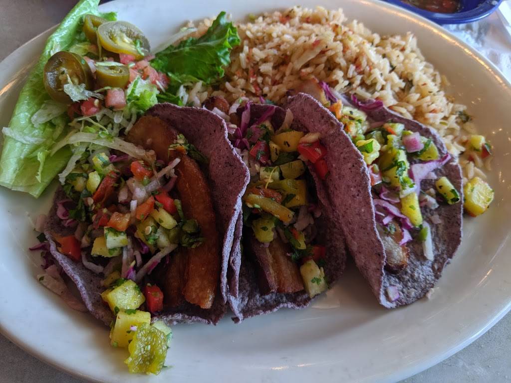 Chuys | restaurant | 801 NW Broad St, Murfreesboro, TN 37129, USA | 6154941660 OR +1 615-494-1660