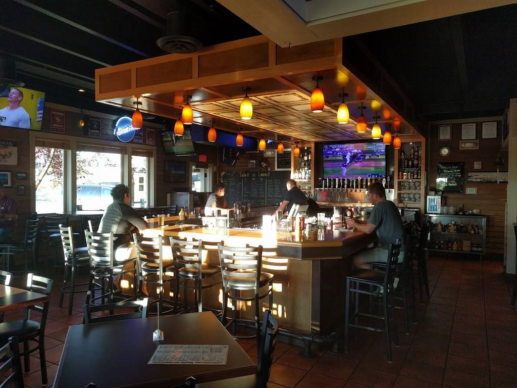 Sewards Folly Bar & Grill | restaurant | 1811 Abbott Rd, Anchorage, AK 99507, USA | 9072221218 OR +1 907-222-1218