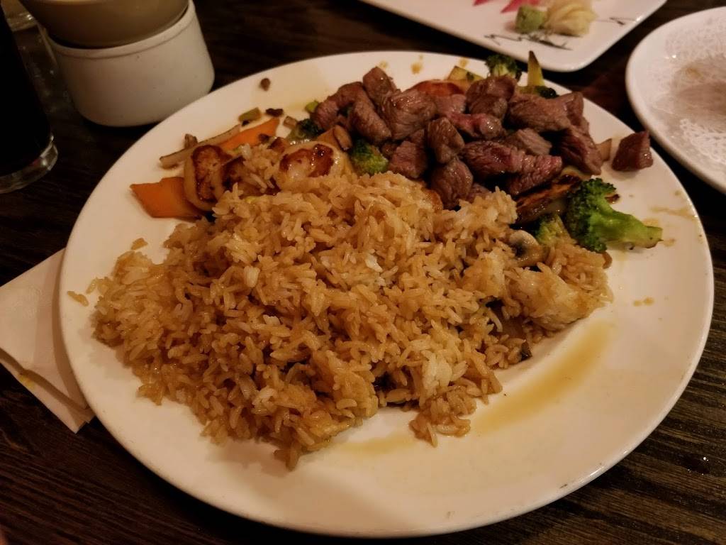 Harusaki | restaurant | 1449 University Dr # H, Burlington, NC 27215, USA | 3365868686 OR +1 336-586-8686