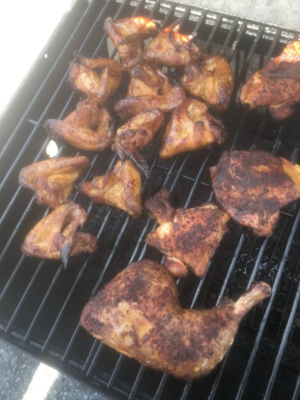 Grill It hotdogs burgers and more | restaurant | 1516 Municipal Pkwy, Douglasville, GA 30134, USA | 4045533574 OR +1 404-553-3574