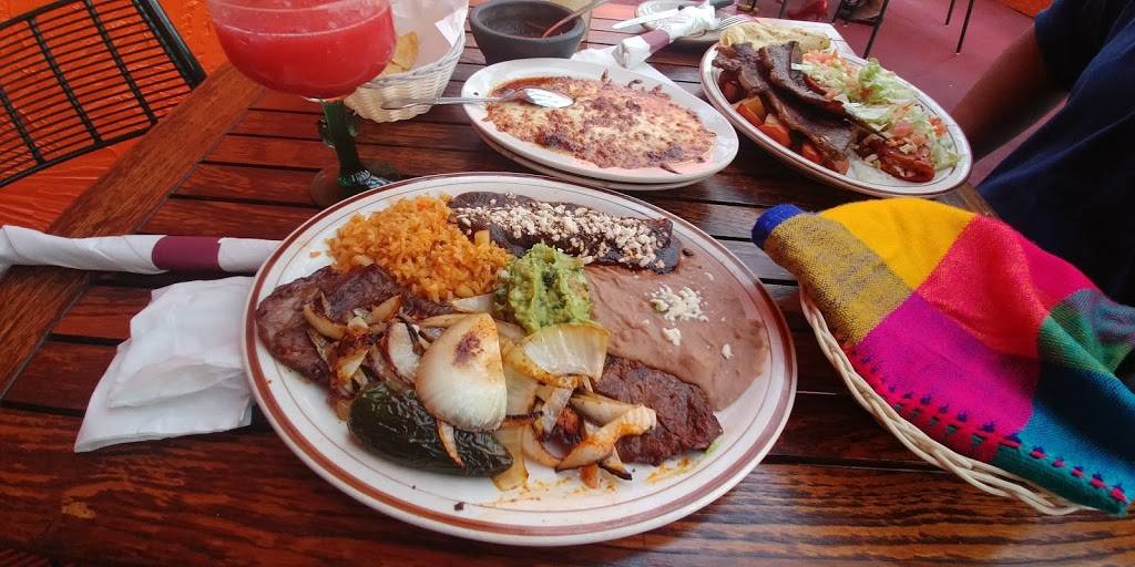 5 Estrellas Restaurante | restaurant | 2908 W 59th St, Chicago, IL 60629, USA | 7737376914 OR +1 773-737-6914