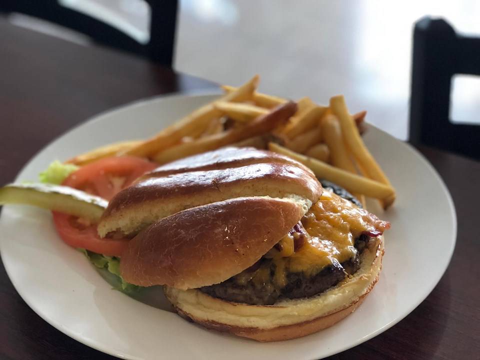 Dalias Pancake House | restaurant | 10719 S Roberts Rd, Palos Hills, IL 60465, USA | 7085862526 OR +1 708-586-2526