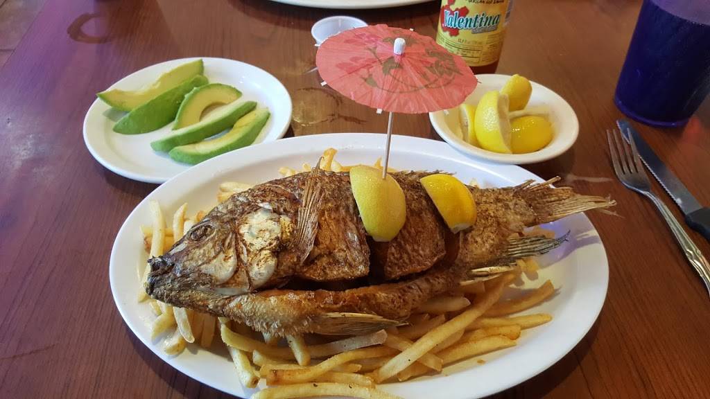 Baytown Seafood restaurant and market | restaurant | 715 W Main St, Baytown, TX 77520, USA | 2814272478 OR +1 281-427-2478