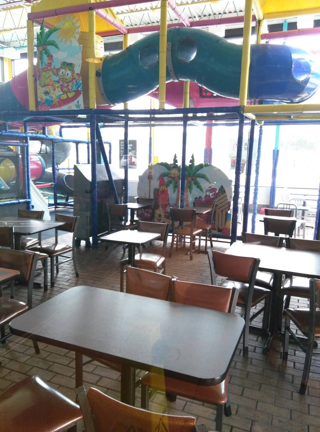 McDonalds | cafe | 6195 W Colonial Dr, Orlando, FL 32808, USA | 4072993920 OR +1 407-299-3920