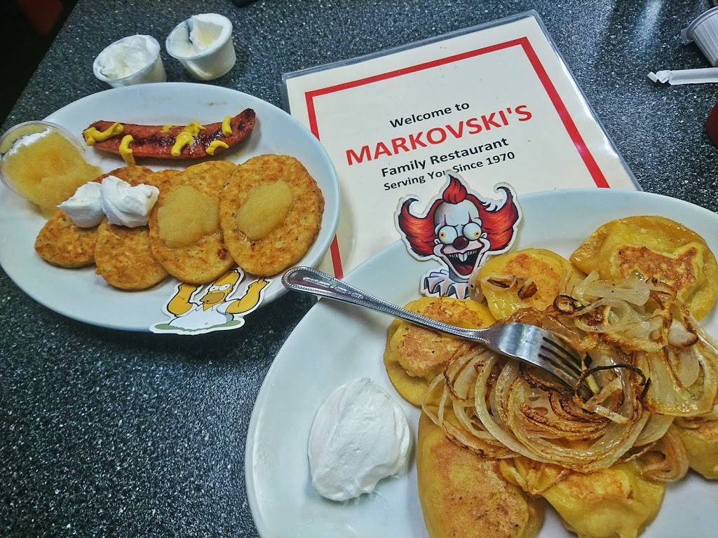 Markovskis Family Restaurant | restaurant | 25032 W Warren St, Dearborn Heights, MI 48127, USA | 3132748408 OR +1 313-274-8408
