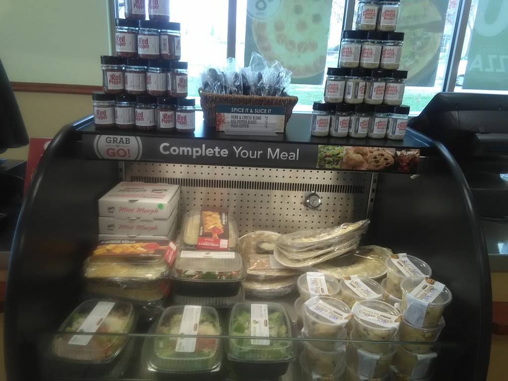 Papa Murphys Take N Bake Pizza | meal takeaway | 1800 Stewart Ave, Wausau, WI 54401, USA | 7158434000 OR +1 715-843-4000