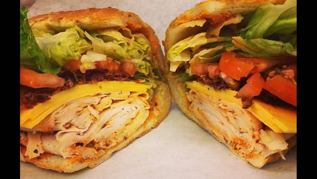 Douglaston Deli | cafe | 44-23 Douglaston Pkwy, Flushing, NY 11363, USA | 7186313353 OR +1 718-631-3353