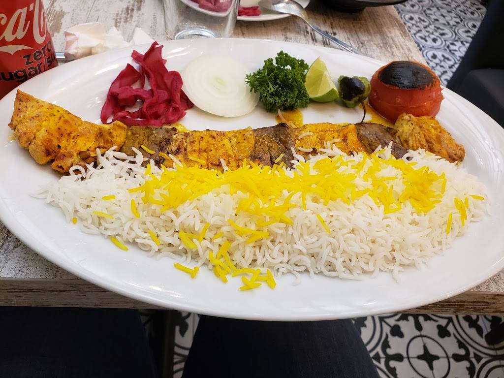 Espinas Restaurant | restaurant | 6080 Yonge St # 109, North York, ON M2M 3W6, Canada | 4162226622 OR +1 416-222-6622