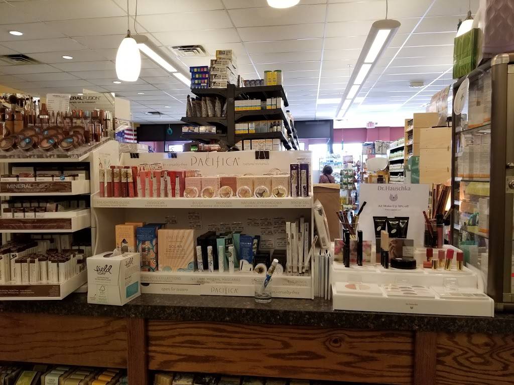 Green Life Market | restaurant | 66 Morris St, Morristown, NJ 07960, USA | 9732900050 OR +1 973-290-0050