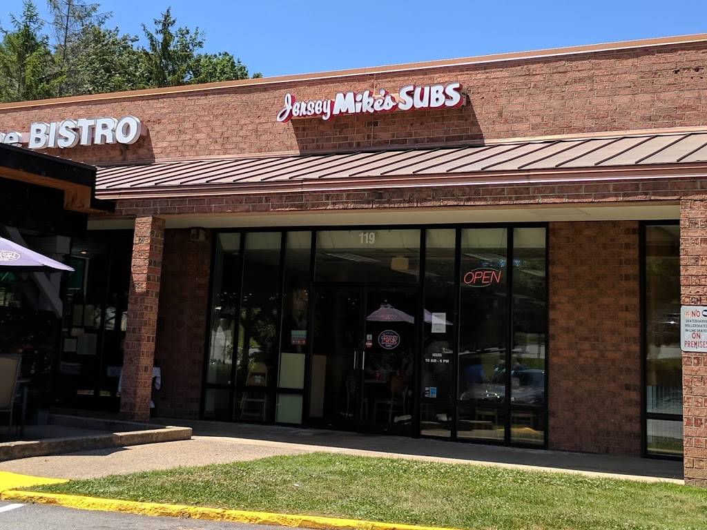 Jersey Mikes Subs | meal takeaway | 119 New Market Centre, Boone, NC 28607, USA | 8282644447 OR +1 828-264-4447