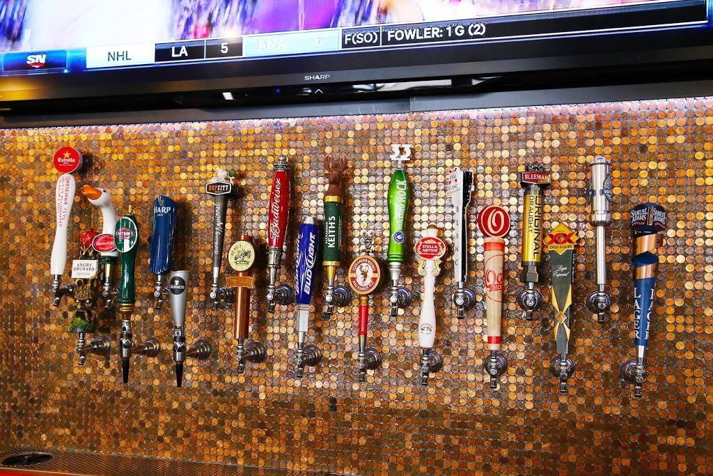 Pub Fiction | restaurant | 1242 Garner Rd W, Ancaster, ON L9G 3K9, Canada | 9053049990 OR +1 905-304-9990