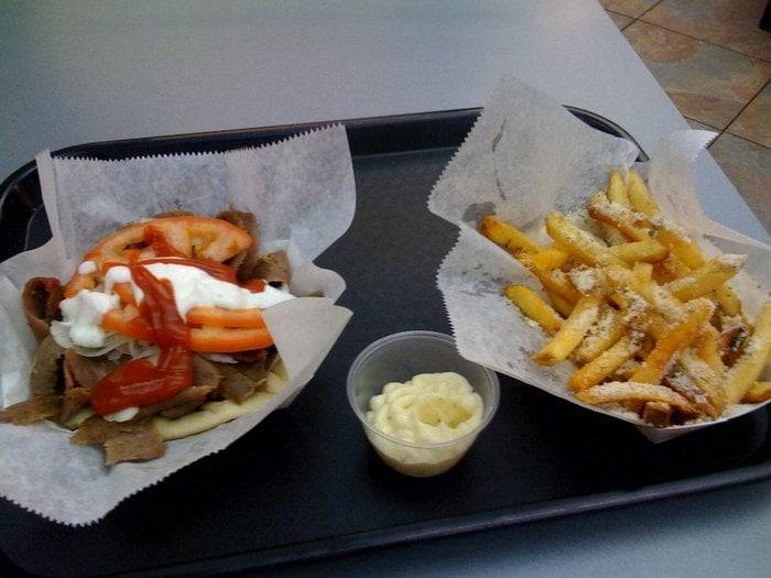 Gyro Palace | restaurant | 602 S 2nd St, Milwaukee, WI 53204, USA | 4142989622 OR +1 414-298-9622