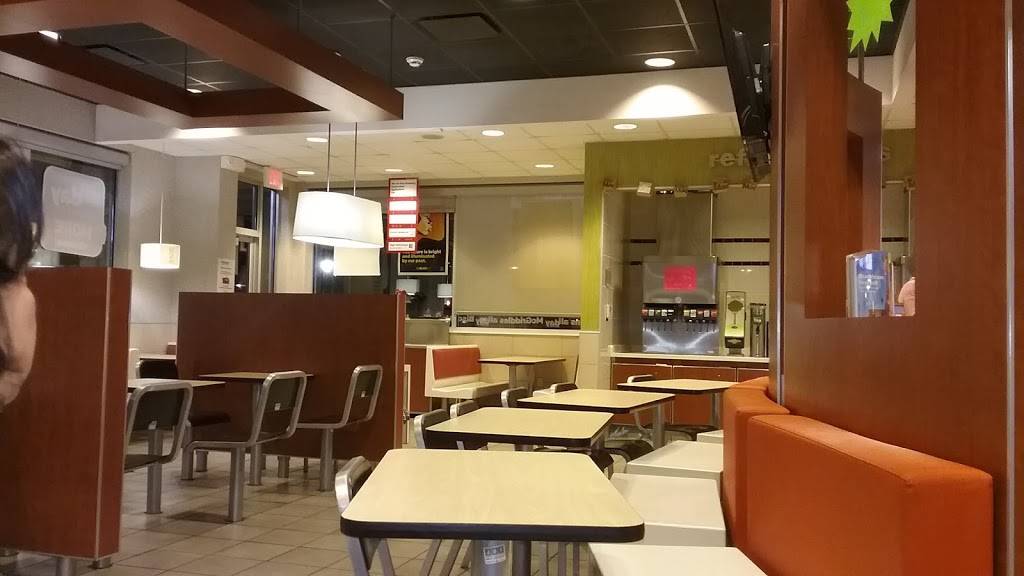 McDonalds | cafe | 1959 Whitten Rd, Memphis, TN 38133, USA | 9016543163 OR +1 901-654-3163