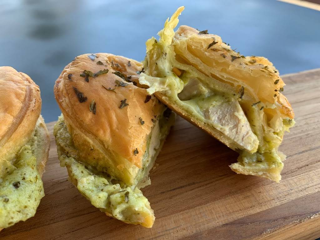 Bronzed Aussie | restaurant | 1437 S Robertson Blvd, Los Angeles, CA 90035, USA | 2132430770 OR +1 213-243-0770