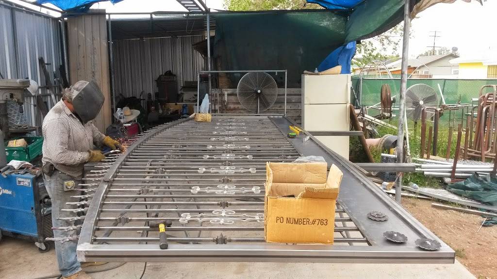 Glorias Mexican Grill | restaurant | 8701 E Palmdale Blvd, Palmdale, CA 93552, USA | 6619449510 OR +1 661-944-9510