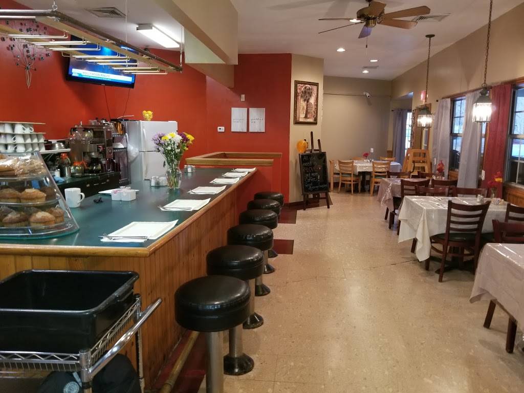 Roundtown Cafe&Grill | restaurant | 2092 NY-302, Circleville, NY 10919, USA | 8456097523 OR +1 845-609-7523