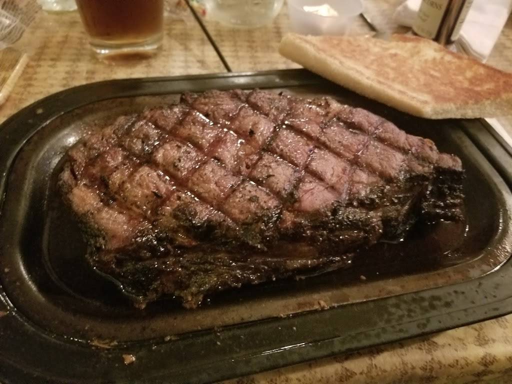 Stacys Food & Spirits | restaurant | 23018 S Shore Dr, Edwardsburg, MI 49112, USA | 2696995113 OR +1 269-699-5113