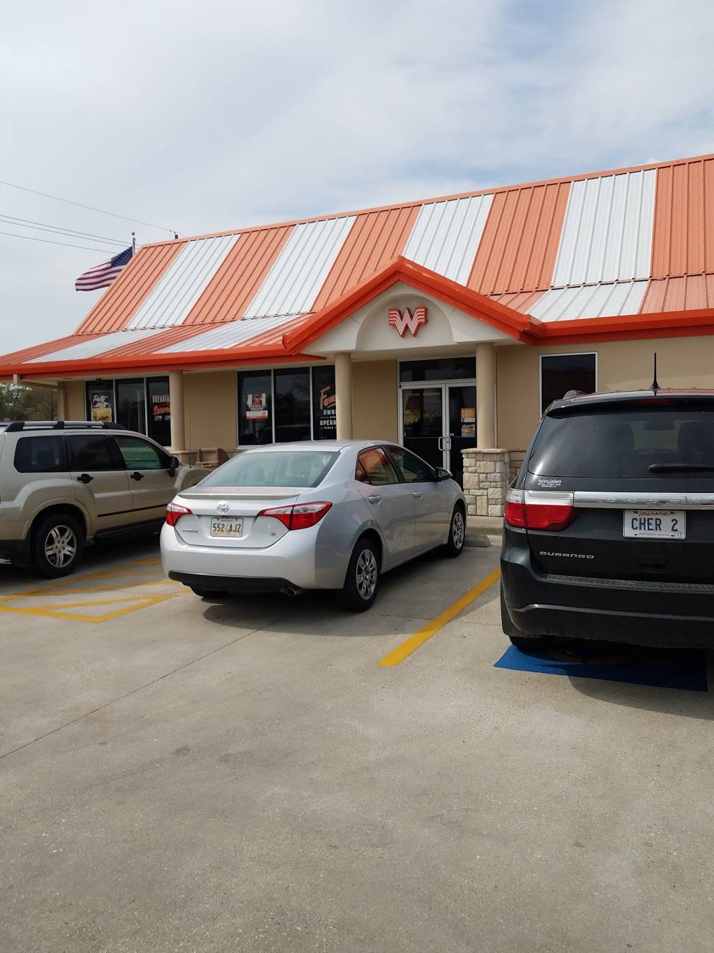Whataburger | restaurant | 840 N Airline Hwy, Gonzales, LA 70737, USA | 2256440527 OR +1 225-644-0527
