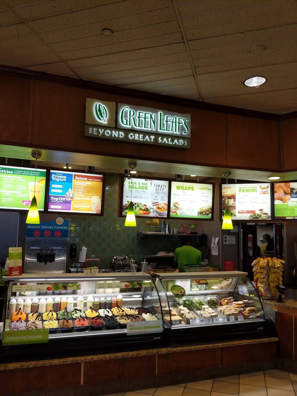 Green Leafs | restaurant | 8500 Essington Ave D9, Philadelphia, PA 19153, USA | 2153653351 OR +1 215-365-3351