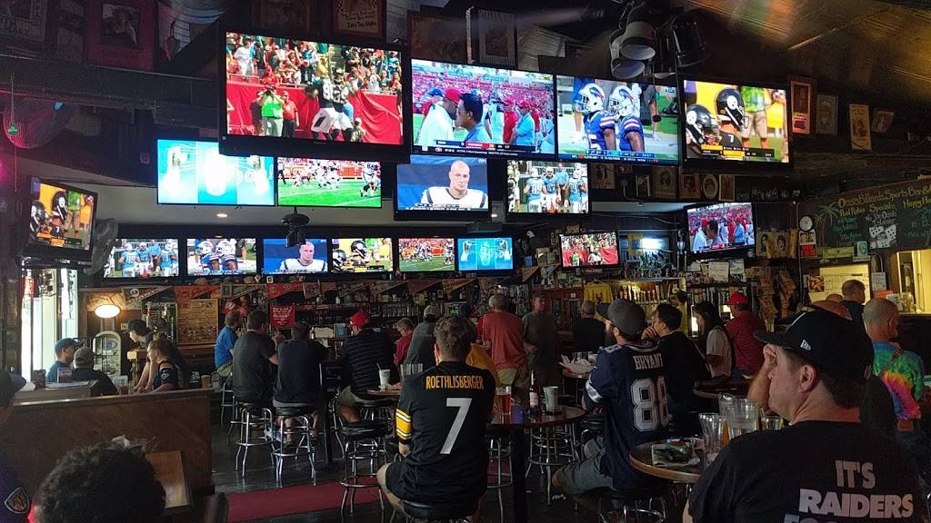 Oasis Bar & Grill | restaurant | 1007 W 1st St, Chico, CA 95928, USA | 5303434305 OR +1 530-343-4305