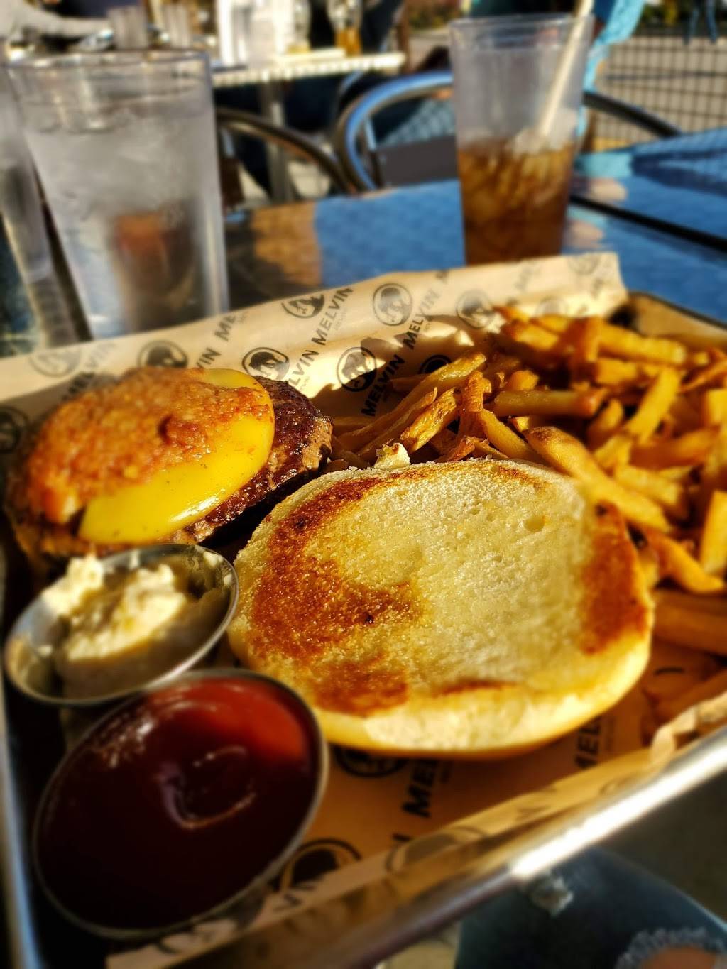 Melvin Brewing Eureka | restaurant | 110 Hilltop Village Center Dr, Eureka, MO 63025, USA | 6365499231 OR +1 636-549-9231