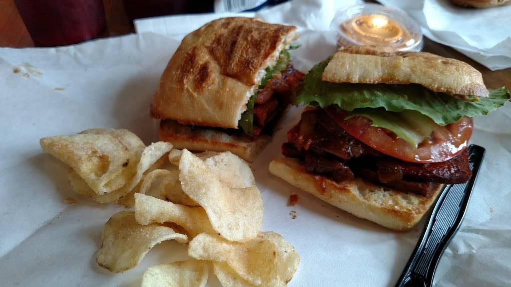 Cherry Deli & Catering | restaurant | 834 Cherry St SE, Grand Rapids, MI 49506, USA | 6164596182 OR +1 616-459-6182