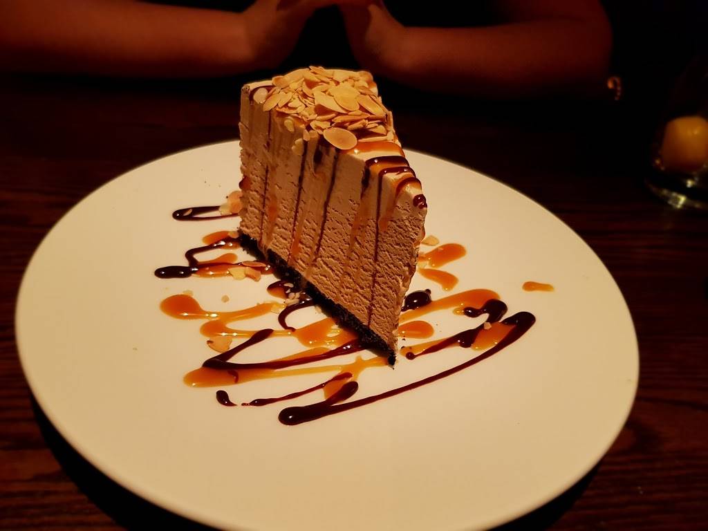 The Keg Steakhouse + Bar - Leslie Street | restaurant | 1977 Leslie St, North York, ON M3B 2M3, Canada | 4164461045 OR +1 416-446-1045