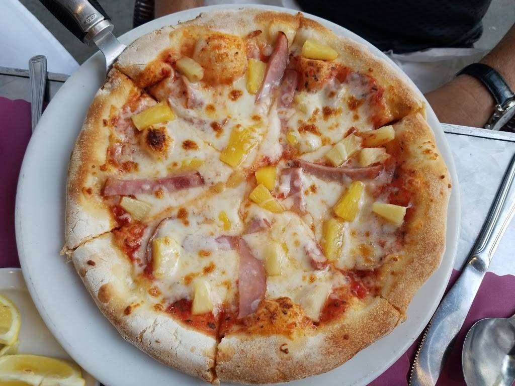 Star Cafe | restaurant | 2217 Honolulu Ave #2, Montrose, CA 91020, USA | 8189577827 OR +1 818-957-7827