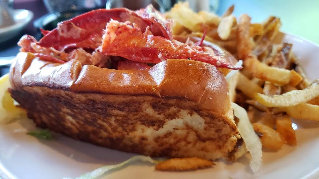 The Oysterman | restaurant | 3807, 30 Railroad Ave, Duxbury, MA 02332, USA | 7819342900 OR +1 781-934-2900