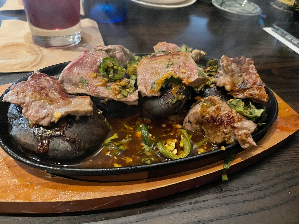 Blue Sushi Sake Grill | restaurant | 11410 Century Oaks Terrace Suite 144, Austin, TX 78758, USA | 7372341010 OR +1 737-234-1010