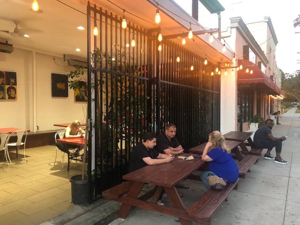 Trap Fried Chicken | restaurant | 1600 E Chevy Chase Dr, Glendale, CA 91206, USA | 8889448905 OR +1 888-944-8905