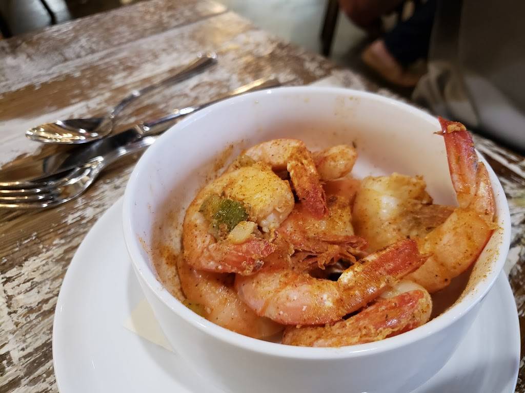 Rappahannock Oyster Bar (CHS) | restaurant | 701 E Bay St No. 110, Charleston, SC 29403, USA | 8435764693 OR +1 843-576-4693