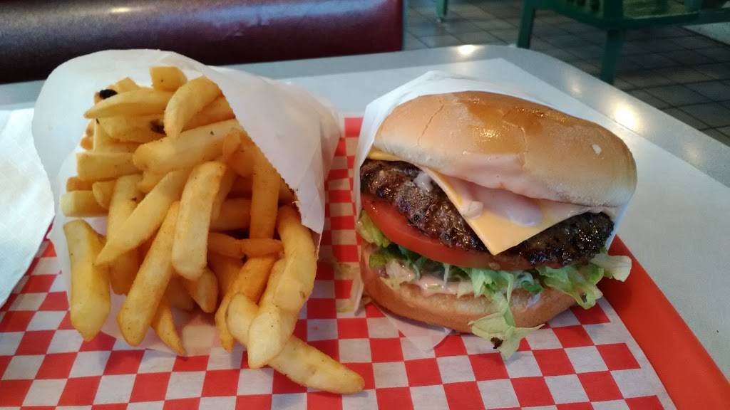 Big Flames Burgers | restaurant | 21006 Norwalk Blvd, Lakewood, CA 90715, USA | 5624025742 OR +1 562-402-5742