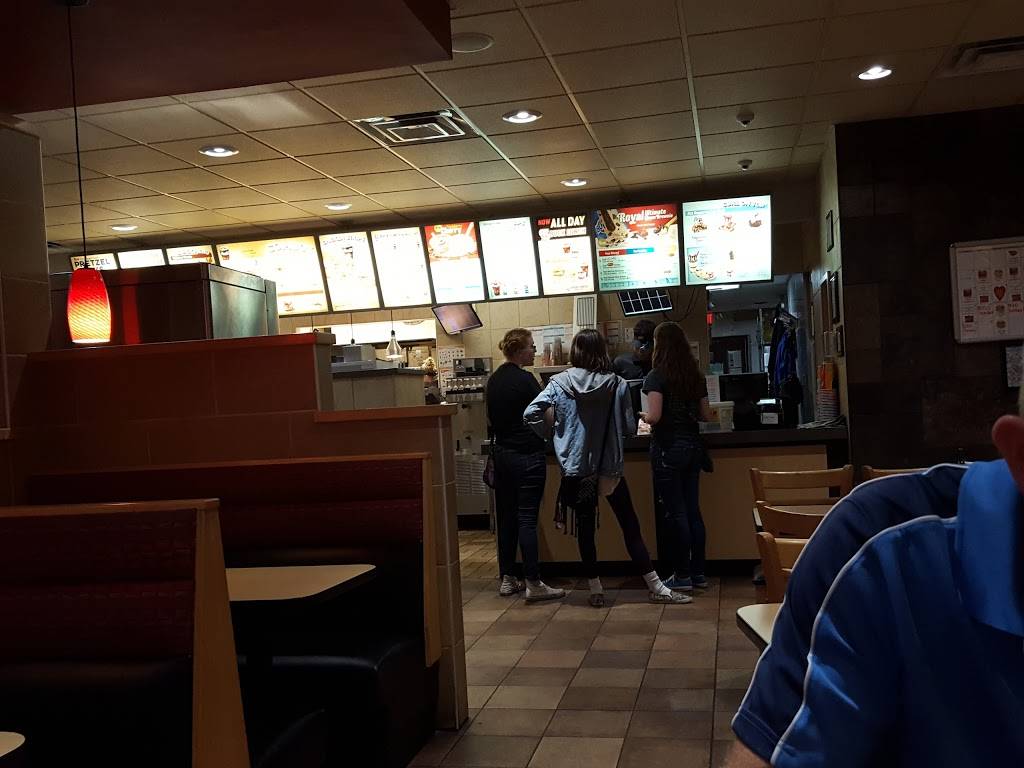 Dairy Queen Grill & Chill | restaurant | 4140 N First Ave, Evansville, IN 47710, USA | 8124284022 OR +1 812-428-4022