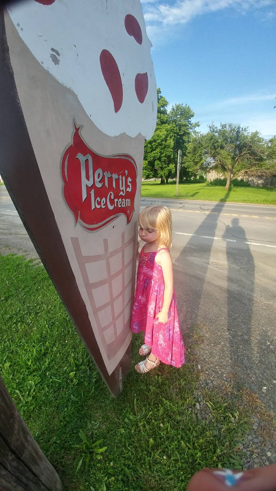 Daves Dairy Treat | restaurant | 2609 NY-26, Cincinnatus, NY 13040, USA | 6078634330 OR +1 607-863-4330