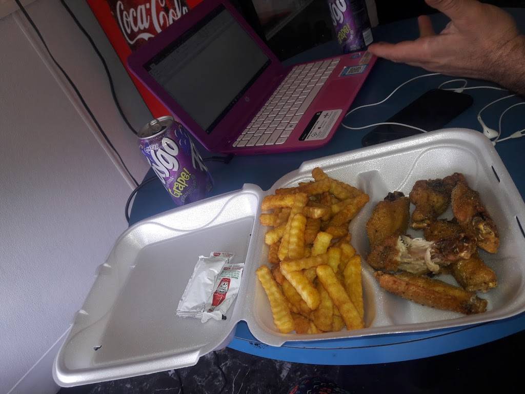 Michael’s Restaurant | restaurant | 6880 Powerline Rd, Fort Lauderdale, FL 33309, USA | 9544883332 OR +1 954-488-3332