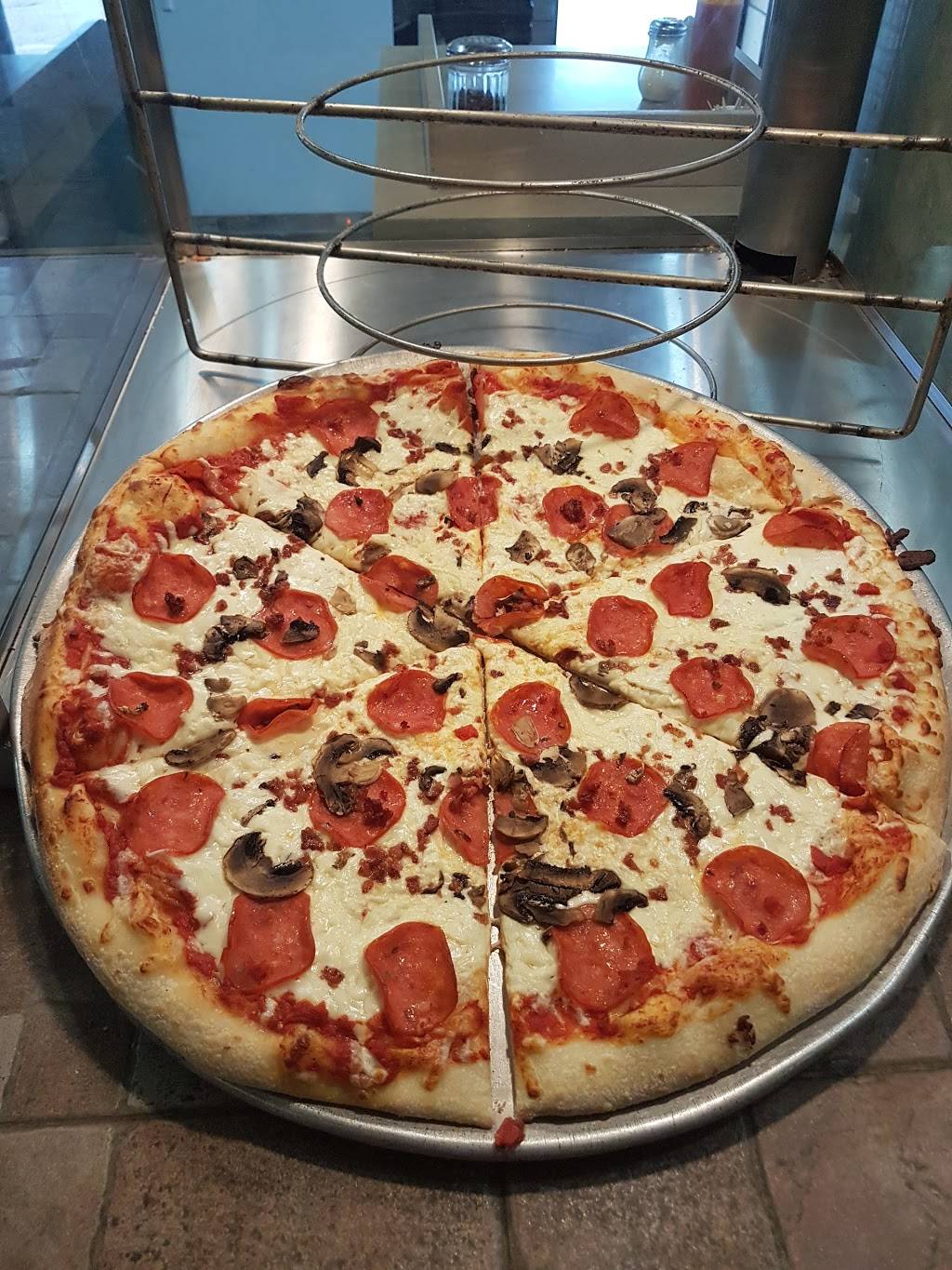 Harbour Palace Pizza | restaurant | 338 Park St, Victoria Harbour, ON L0K 2A0, Canada | 7055344444 OR +1 705-534-4444