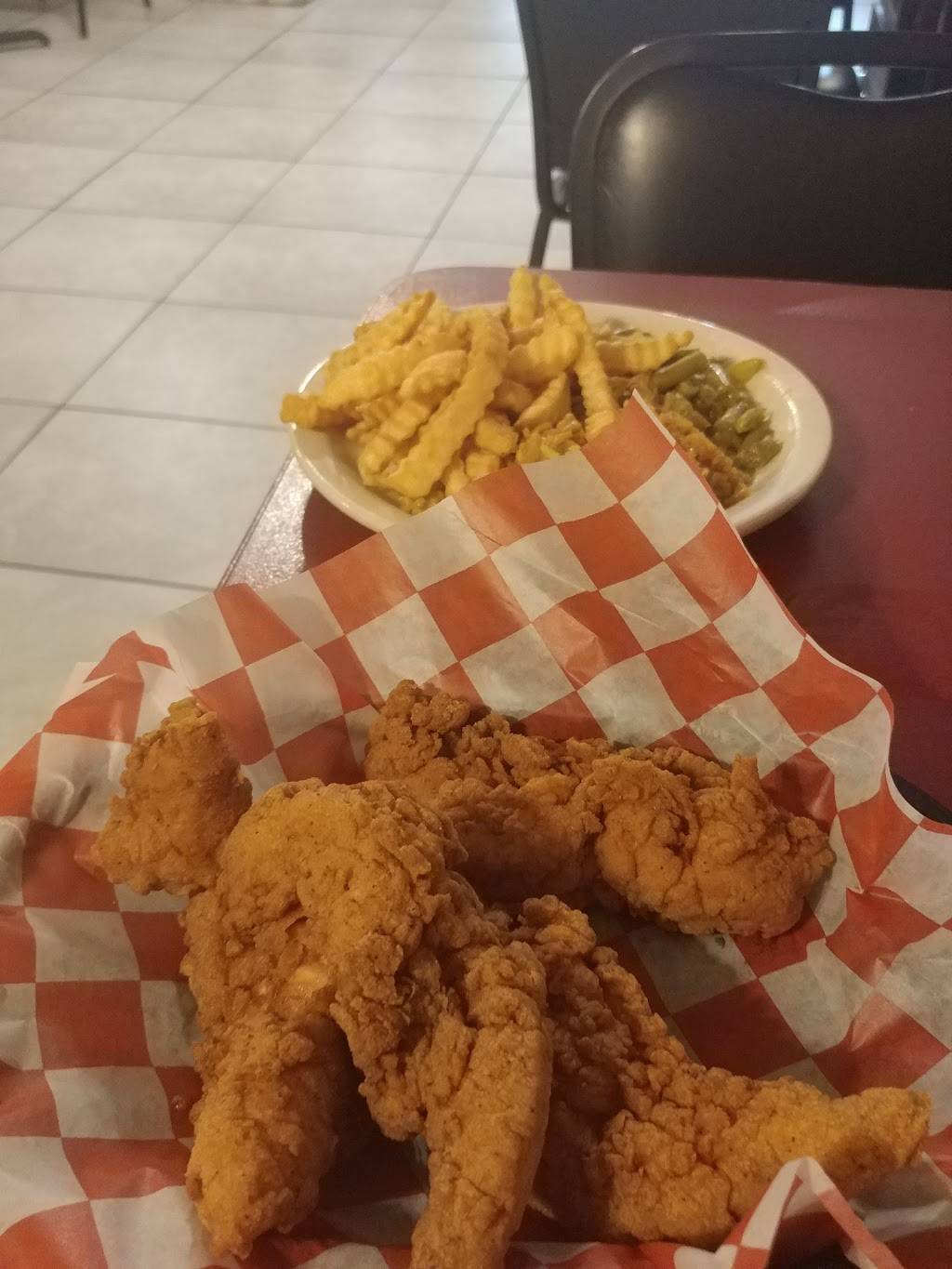 Pauls Kitchen | restaurant | 116 N 4th Ave, Wauchula, FL 33873, USA | 8637730292 OR +1 863-773-0292