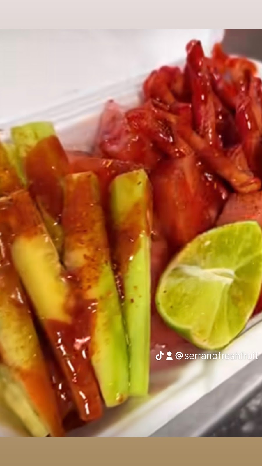 Fruta Serranos Fresh Fruit | restaurant | La Puente, CA 91746, USA | 3234038542 OR +1 323-403-8542