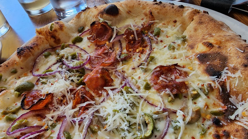 Piatto Neapolitan Pizzeria | restaurant | 1706 E Douglas Ave, Wichita, KS 67214, USA | 3168009105 OR +1 316-800-9105