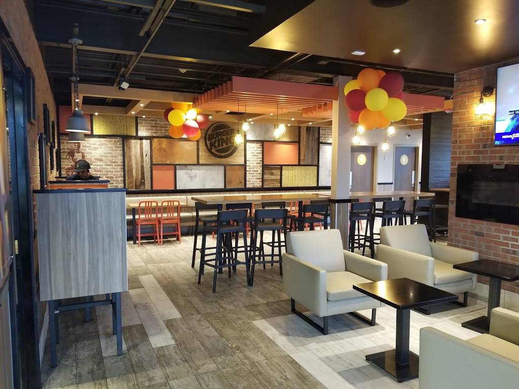 Burger King | restaurant | 335 Montauk Hwy, Bay Shore, NY 11706, USA | 6316659269 OR +1 631-665-9269