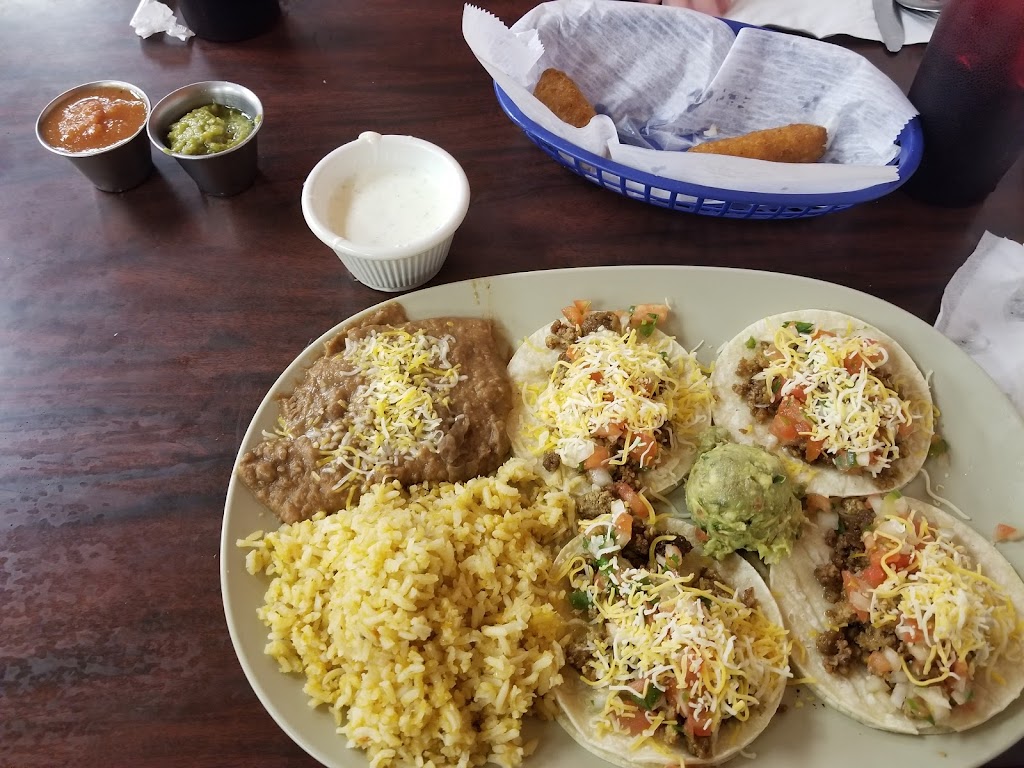 Bobs of Mankato | restaurant | 119 E Jefferson St, Mankato, KS 66956, USA | 7853783201 OR +1 785-378-3201