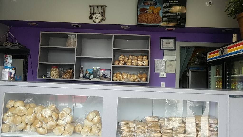 Taste the Island Bakery | restaurant | 460 S Peninsula Blvd, Hempstead, NY 11550, USA | 5164895925 OR +1 516-489-5925