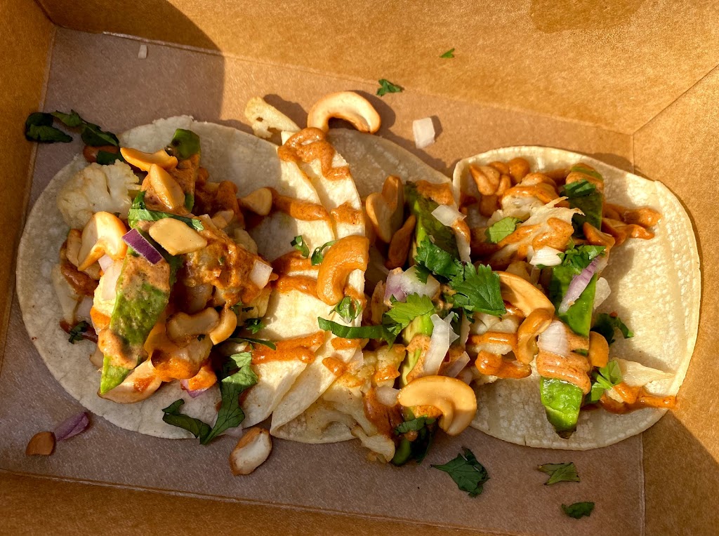 Green Gold Kitchen | restaurant | 1346 Montauk Hwy, Water Mill, NY 11976, USA | 6318752826 OR +1 631-875-2826