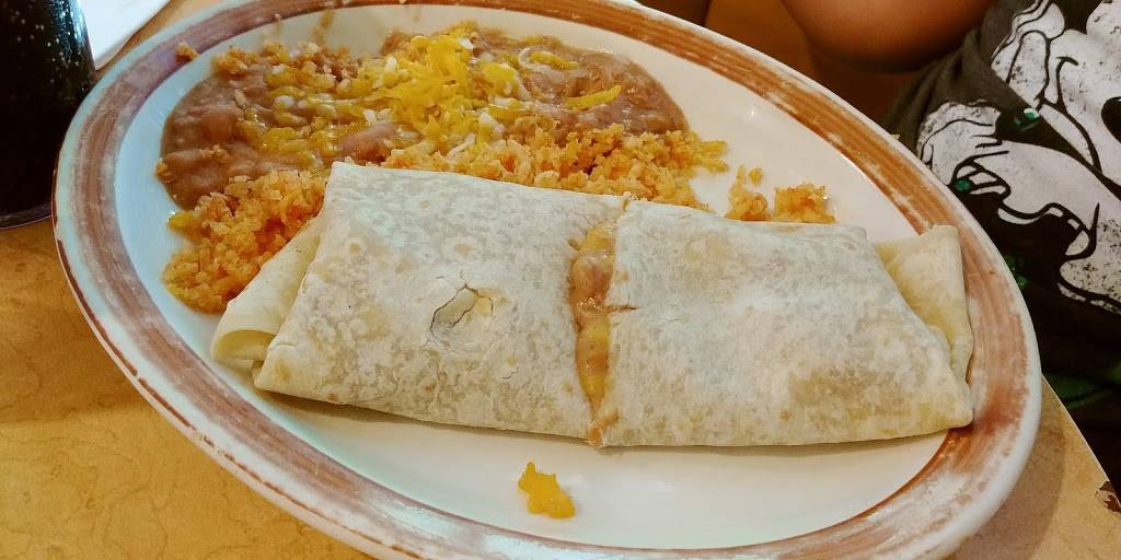 Lucys Mexican Restaurant | restaurant | 4151 N Sierra Way, San Bernardino, CA 92407, USA | 9098834638 OR +1 909-883-4638