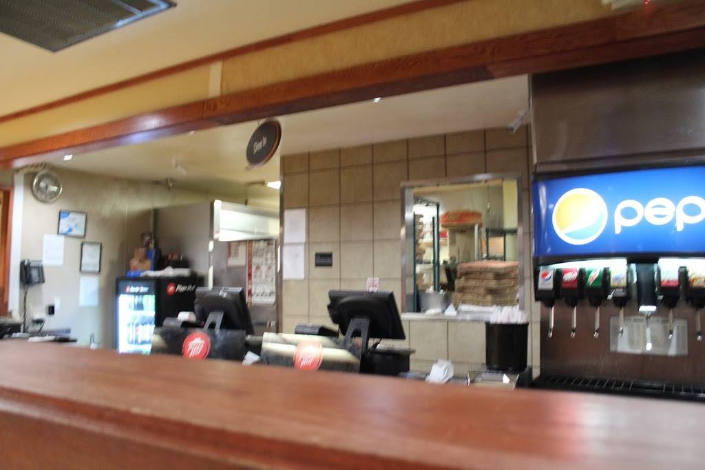 Pizza Hut | restaurant | 490 N State St, San Jacinto, CA 92583, USA | 9514872300 OR +1 951-487-2300