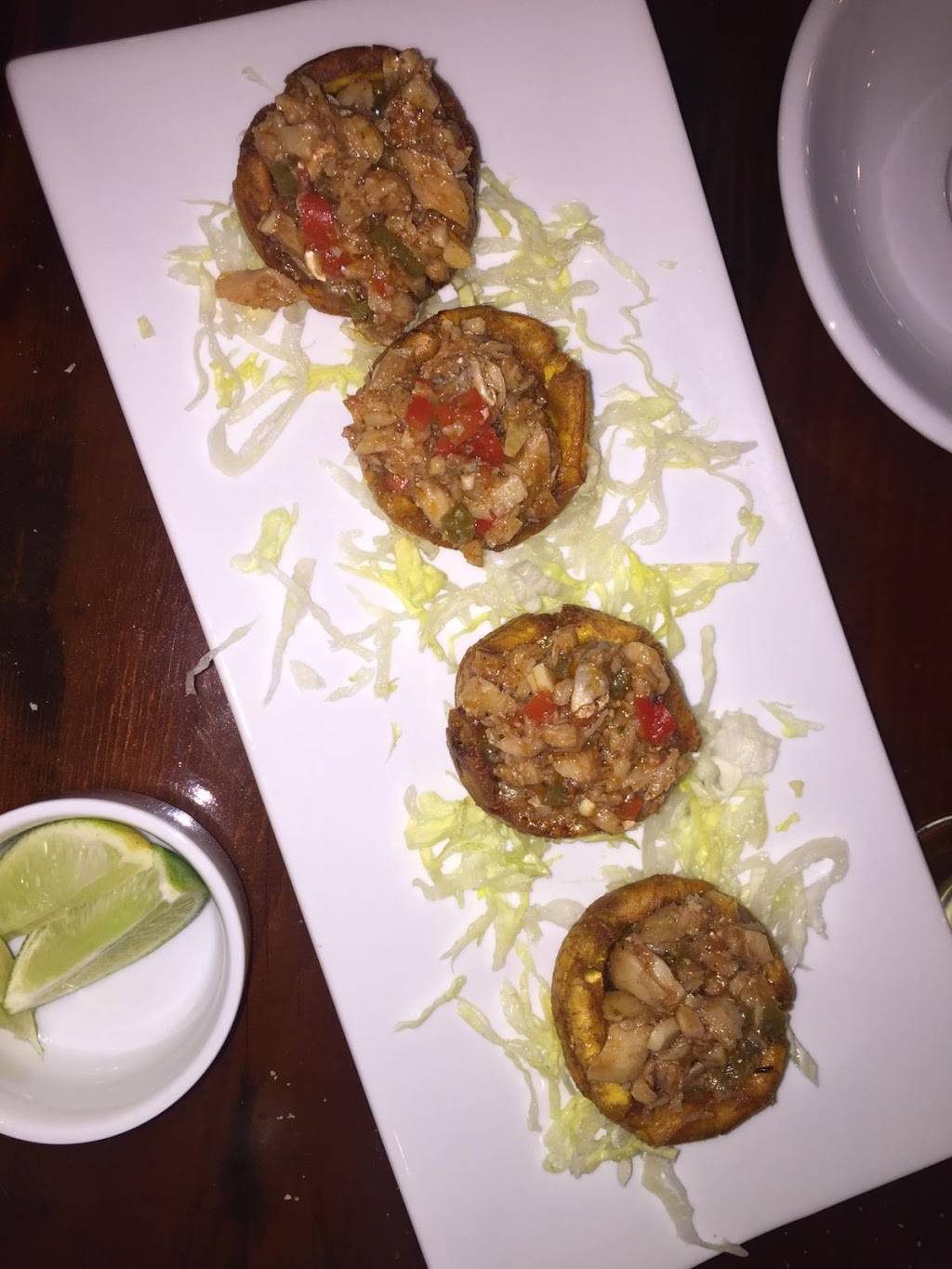 El Emperador Fish Market | restaurant | 799 SW 73rd Ct, Miami, FL 33144, USA | 7866152698 OR +1 786-615-2698