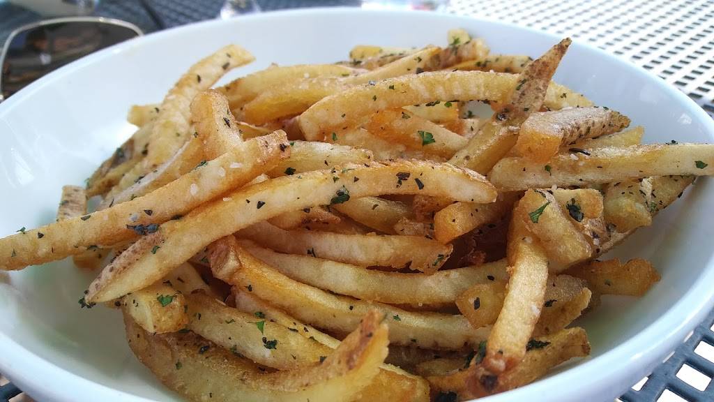 LaRue Elm | restaurant | 403 N Elm St, Greensboro, NC 27401, USA | 3362522253 OR +1 336-252-2253