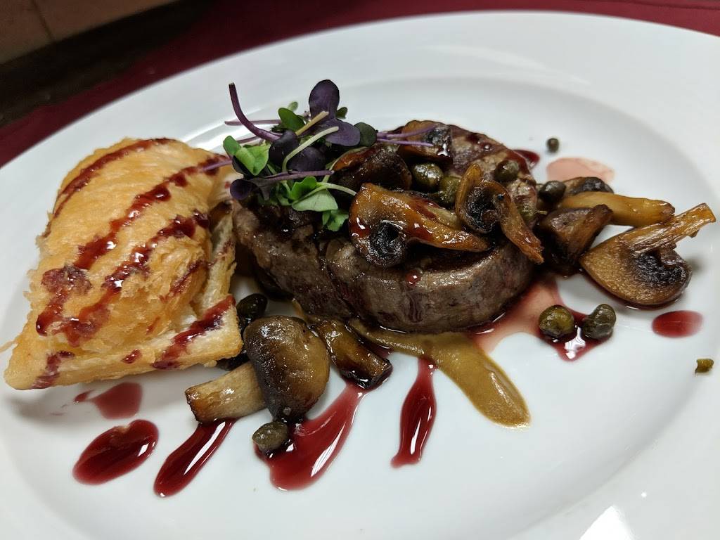 Bravo! Restaurant & Cafe | restaurant | 5402 Portage Rd, Portage, MI 49002, USA | 2693447700 OR +1 269-344-7700