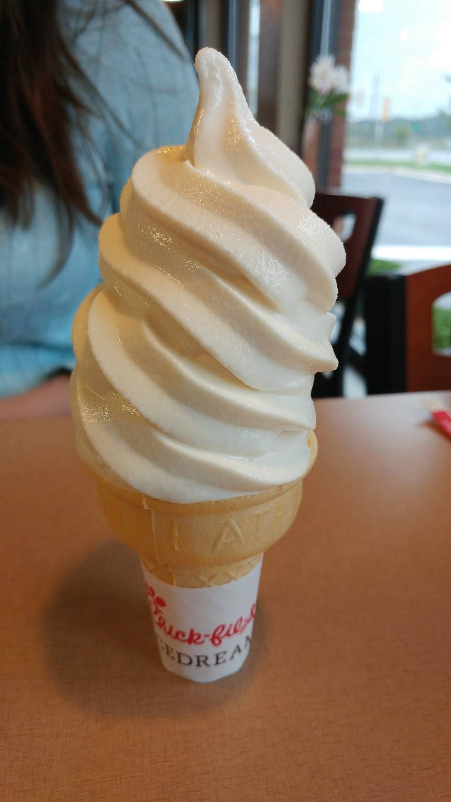 Chick-fil-A | restaurant | 301 E Loop Rd, Wheaton, IL 60189, USA | 6306688350 OR +1 630-668-8350